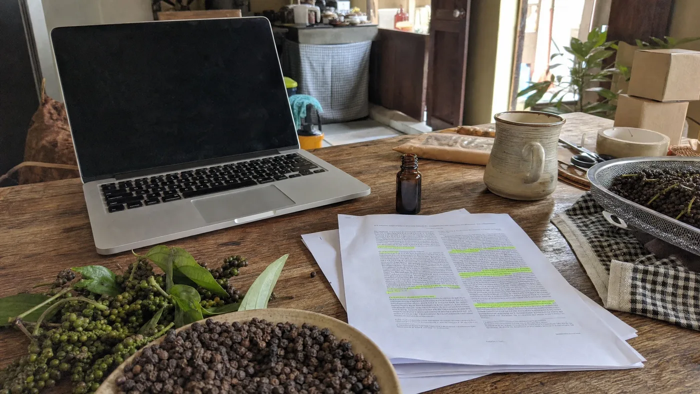 Black Pepper Essential Oil Benefits: What the Research Actually Shows