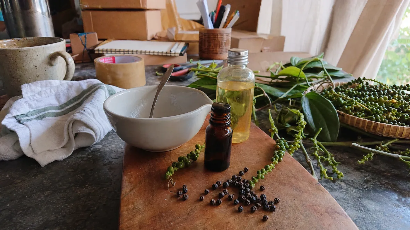 Black Pepper Massage Oil Recipe for Warm-Up and Recovery